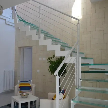 Albatros קסטלוצו