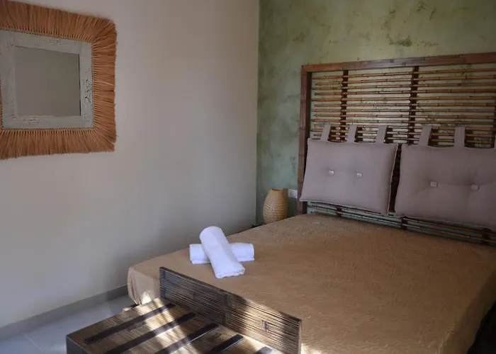 Albatros 3* 卡斯泰卢佐