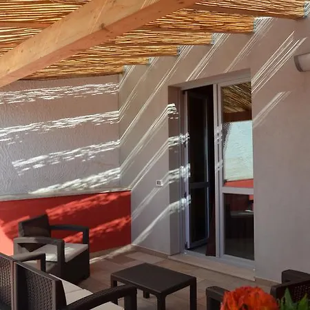 Albatros Bed & Breakfast Castelluzzo