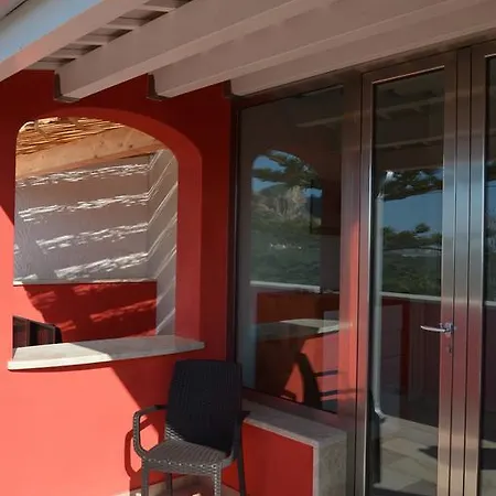 Albatros Bed & Breakfast Castelluzzo